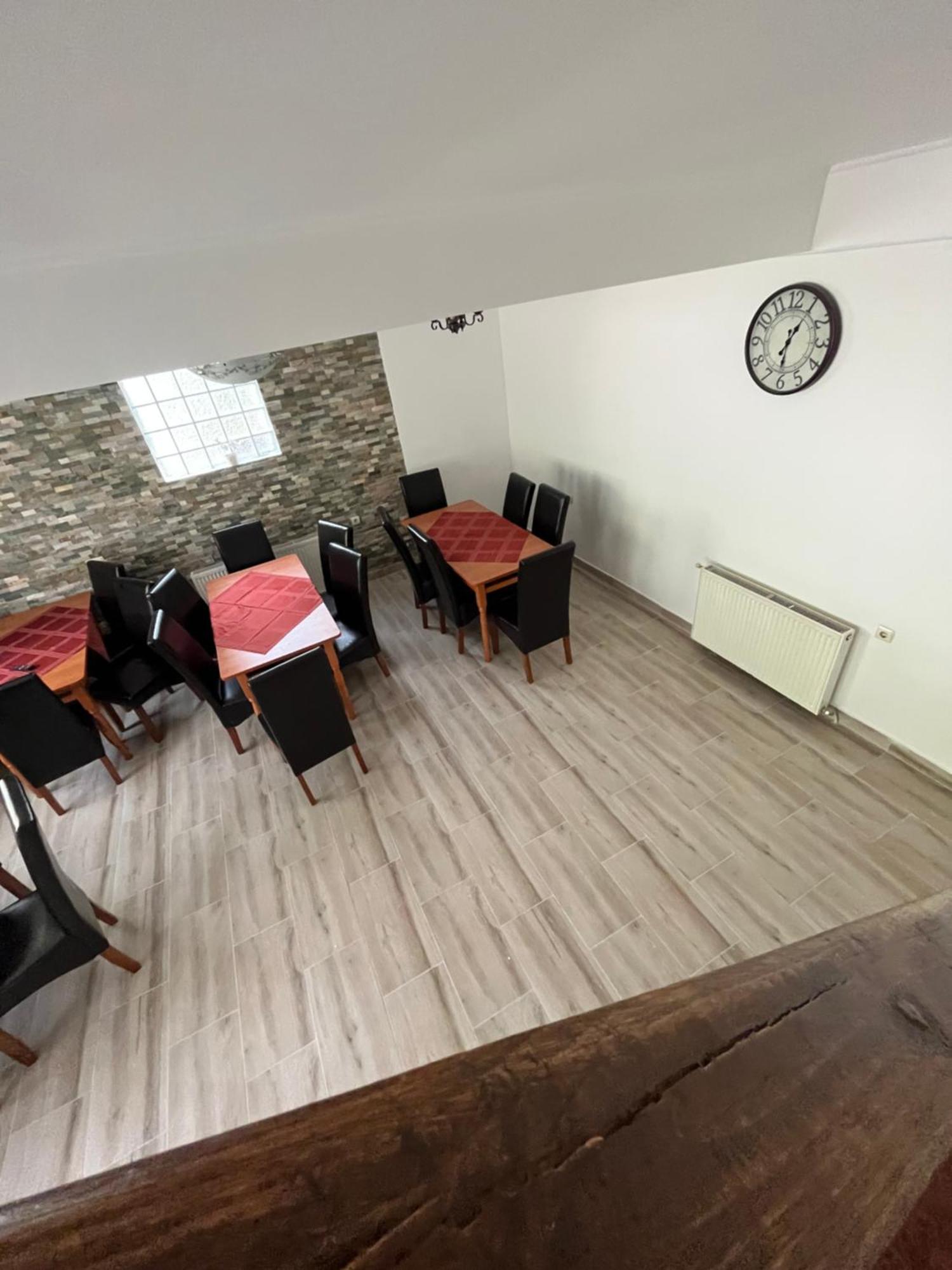 Casuta De Langa Padure Ξενοδοχείο Moeciu De Sus Εξωτερικό φωτογραφία