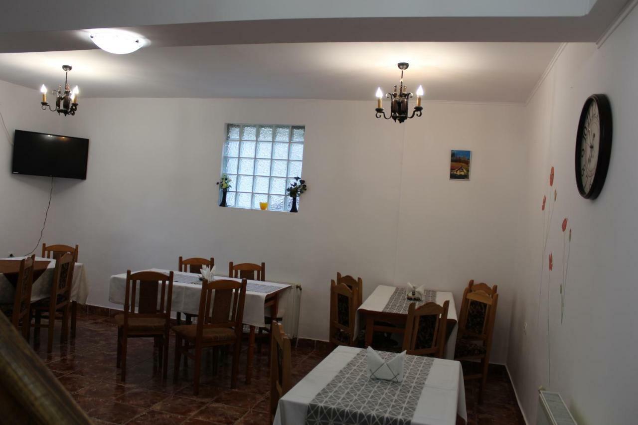 Casuta De Langa Padure Ξενοδοχείο Moeciu De Sus Εξωτερικό φωτογραφία